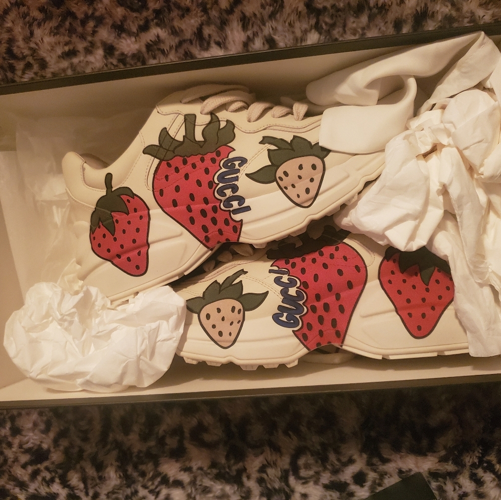 Gucci women's sneakers